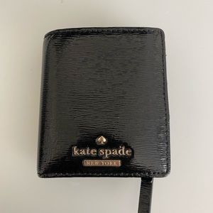Kate Spade Bi-fold wallet